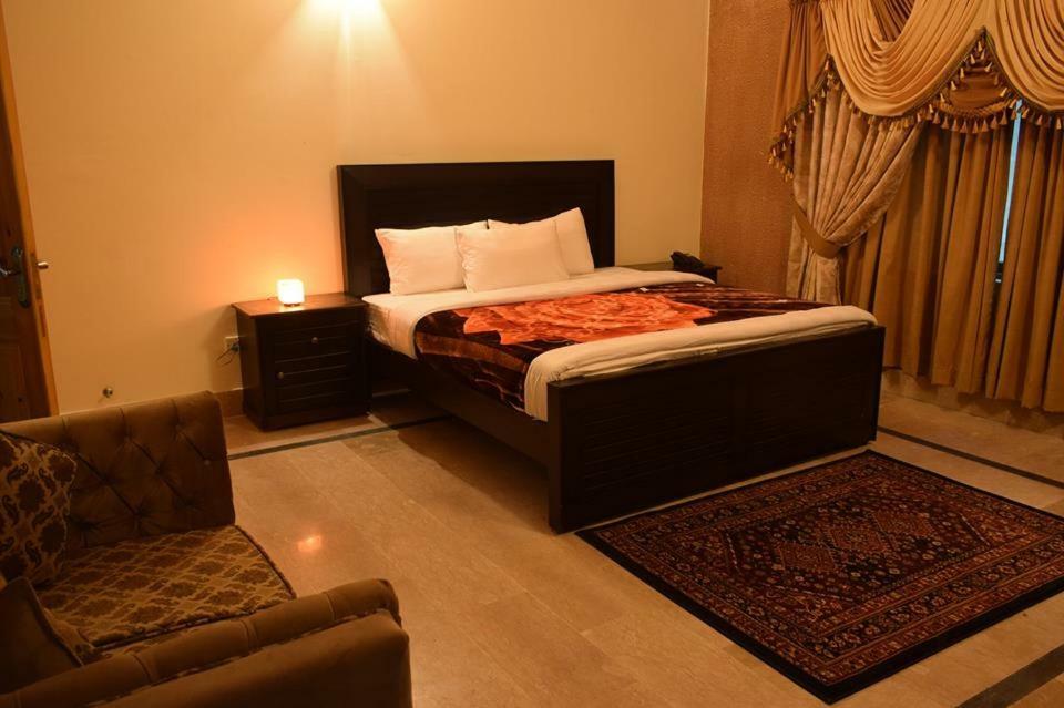 Royal Emirates Residence 阿伯塔巴德 外观 照片